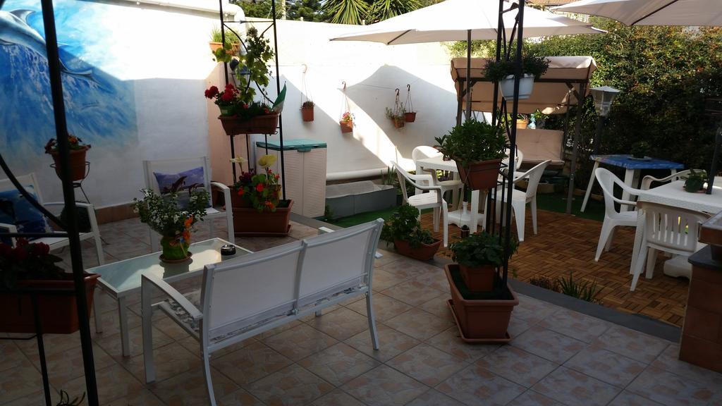 Beb I Delfini Di Casa Paola Bed & Breakfast มาสคาลิ ภายนอก รูปภาพ
